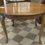 572 6609 DINING TABLE